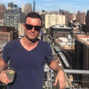 Meet your Posher, Brian